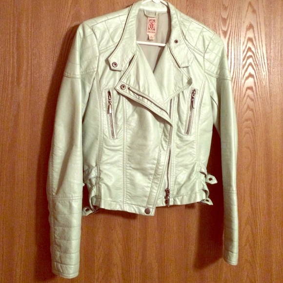 Soft leather jacket - Picture 1 of 2