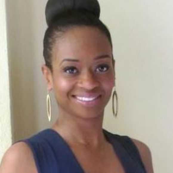Meet your Posher, Lakisha - Picture 1 of 1