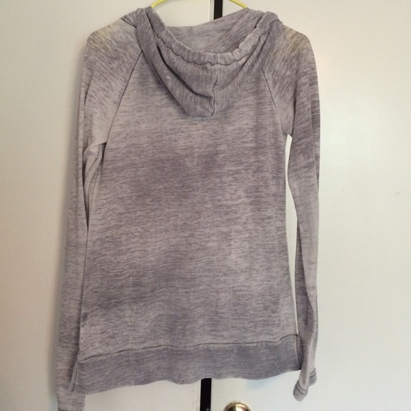 Light Roxy Sweater - Picture 2 of 2