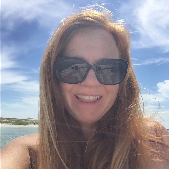 Meet your Posher, Megan - Picture 1 of 1