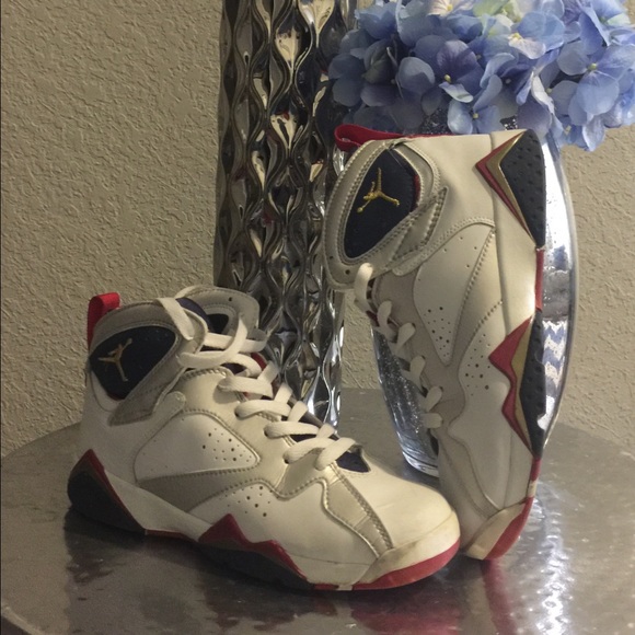 Authentic retro 7 Jordan's ! 🏀🏀