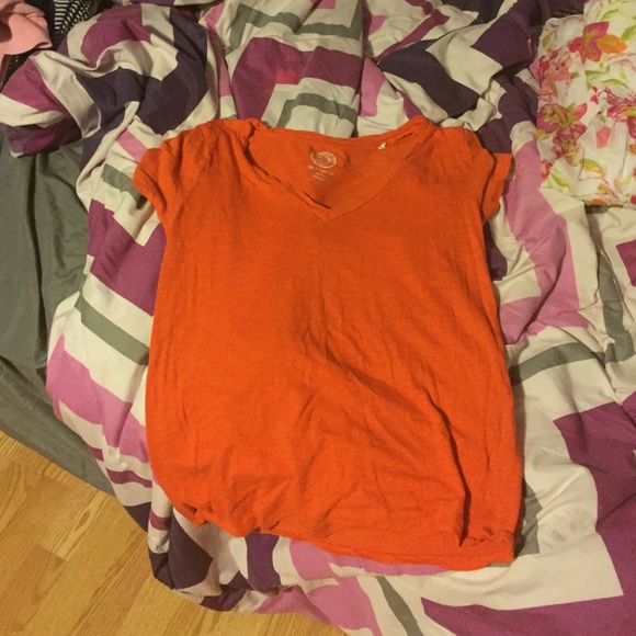 Medium so perfect tee