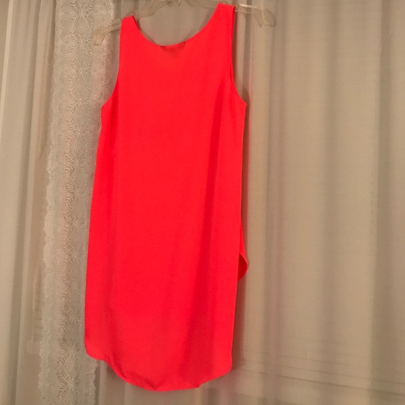 EXPRESS High-Low Tank! - Picture 2 of 2