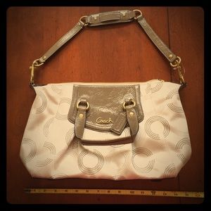 Brand new coach hand bag
