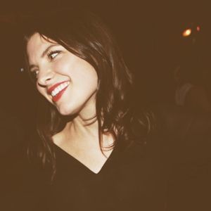 Meet your Posher, Brit