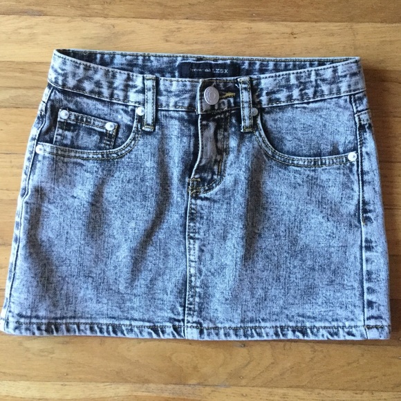 Dresses & Skirts - Black denim mini skirt