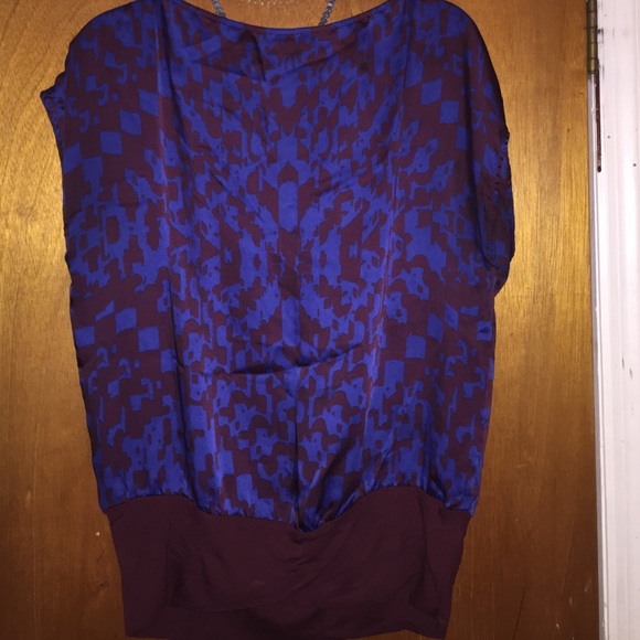 Express shirt - Picture 2 of 3