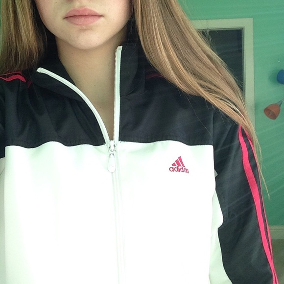 addias windbreaker