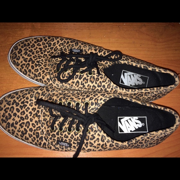 Unisex Cheetah Print Vans