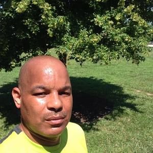 Meet your Posher, Derrick