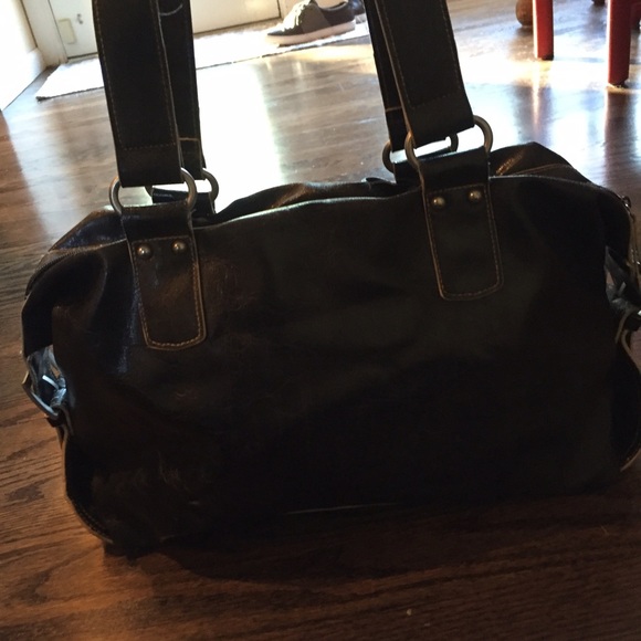 Kenneth Cole Reaction bag - Picture 2 of 3