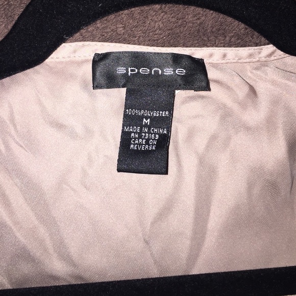 Sleeveless, ruffle front top - Picture 3 of 3