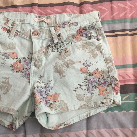 Floral Jean Shorts - Medium