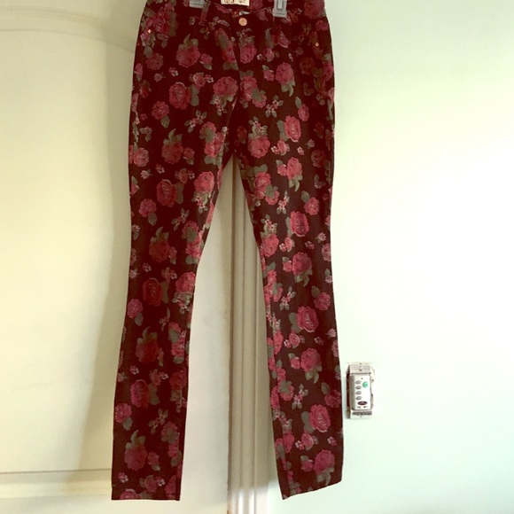 Rose printed jegging - Picture 1 of 3