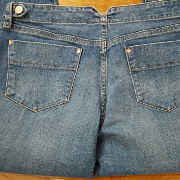 Old navy crop jeans