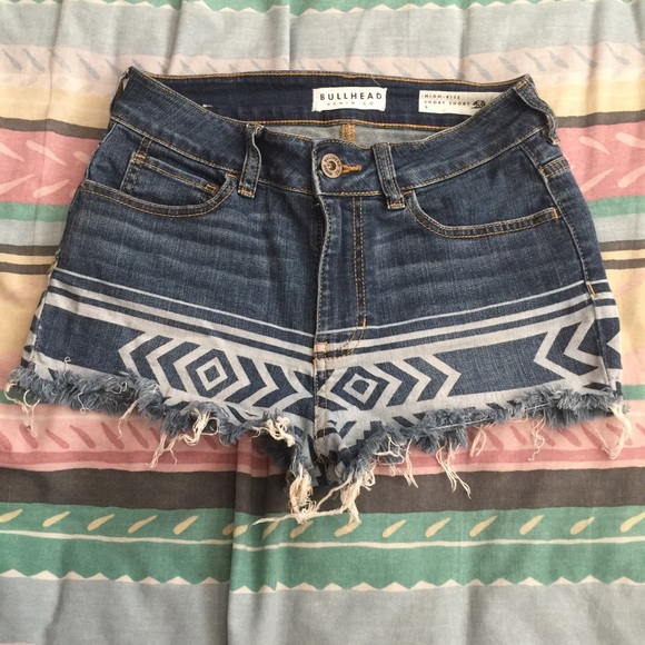 Bullhead Denim Co. High Rise Short Short - 5