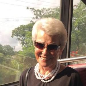 Meet your Posher, Mellie