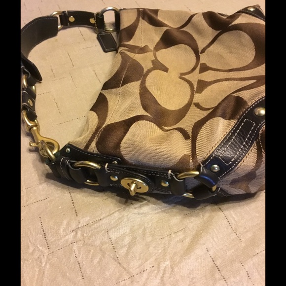 Purse - Picture 2 of 4