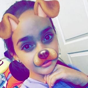 Meet your Posher, Eva