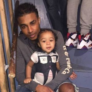 Meet your Posher, Adilson