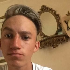 Meet your Posher, Fernando