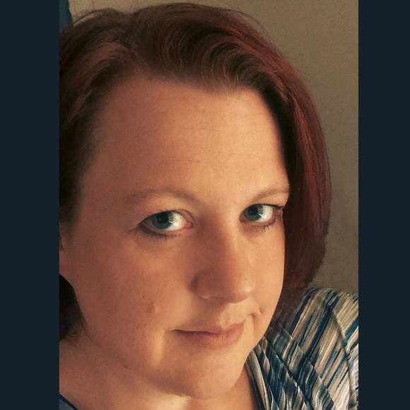Meet your Posher, Amanda - Picture 1 of 1