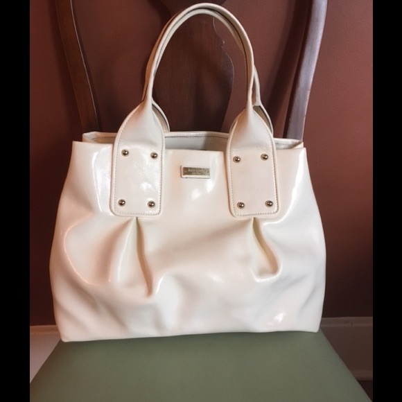 Kate Spade patent leather purse