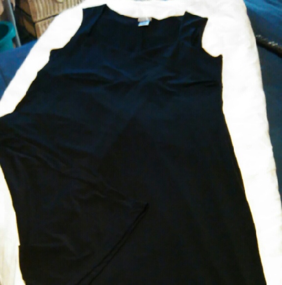 Old Navy sleek black dress