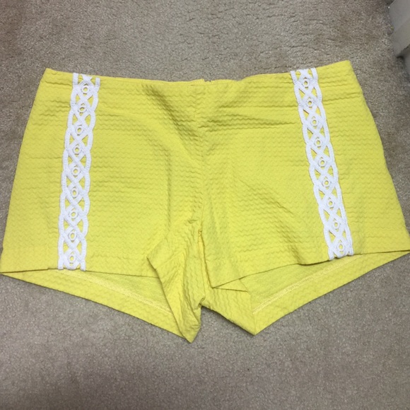 Lilly Pulitzer Liza Shorts Sunglow Yellow