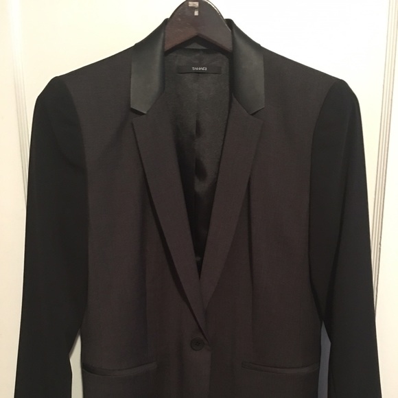 Tahari Blazer size 10