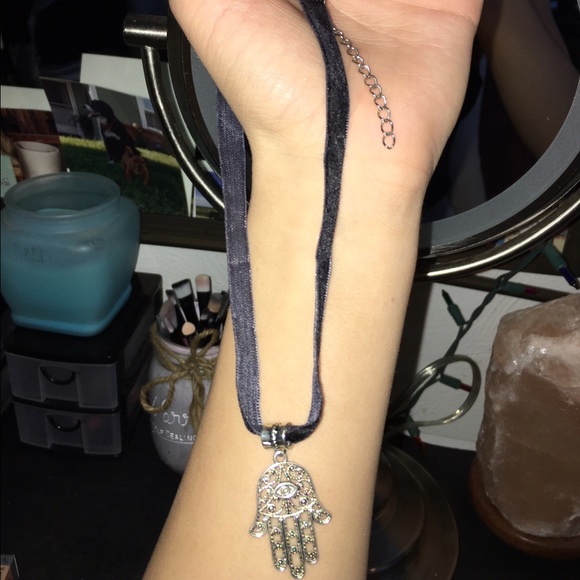 choker - Picture 2 of 2