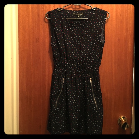 Blue bows dress