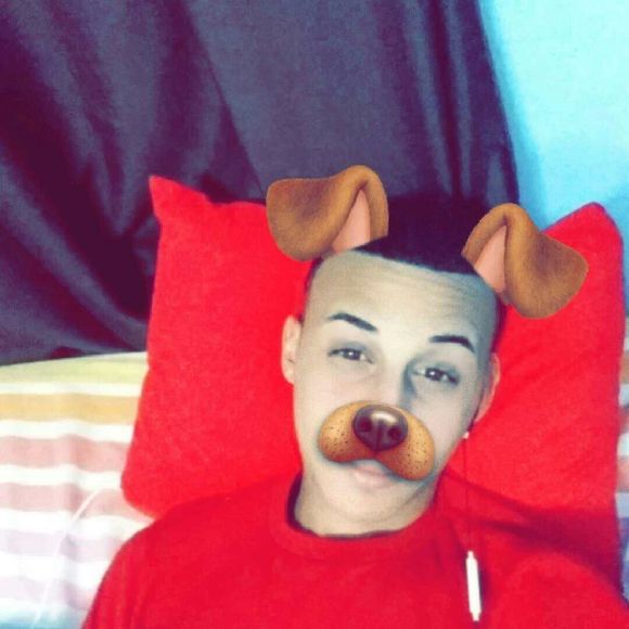 Meet your Posher, Yasniel - Picture 1 of 1