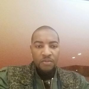 Meet your Posher, Syres