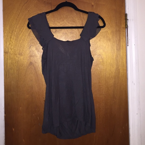 Express sleeveless shirt - Picture 2 of 3