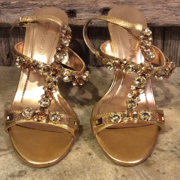BCBG gold Libbie heels