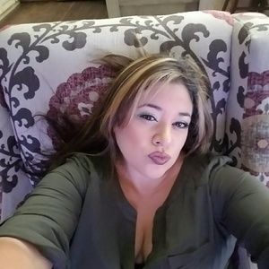 Meet your Posher, Angie