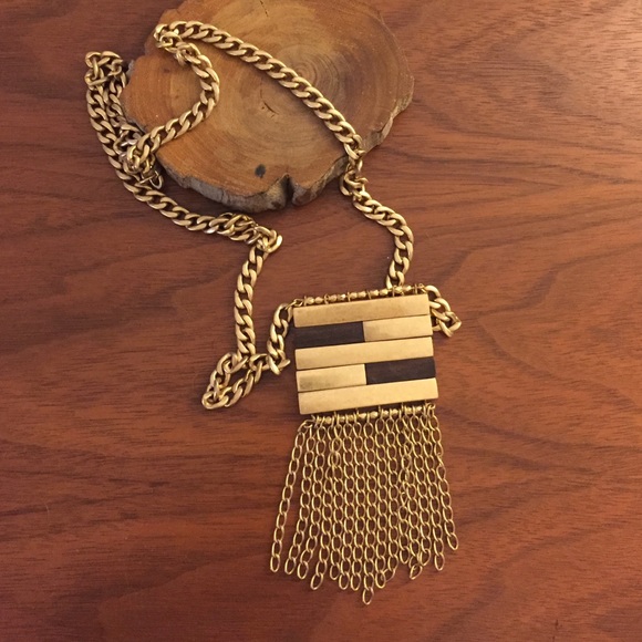 Gold Metal Art Deco style necklace