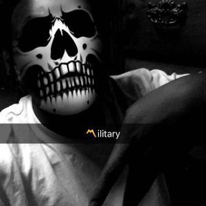 Meet your Posher, Fayezon