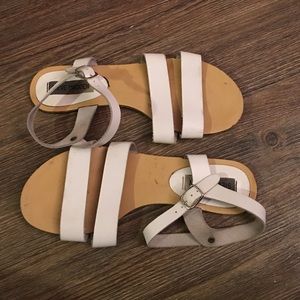 Steve Madden White Sandals