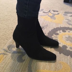 Stuart Weitzman boots w heel