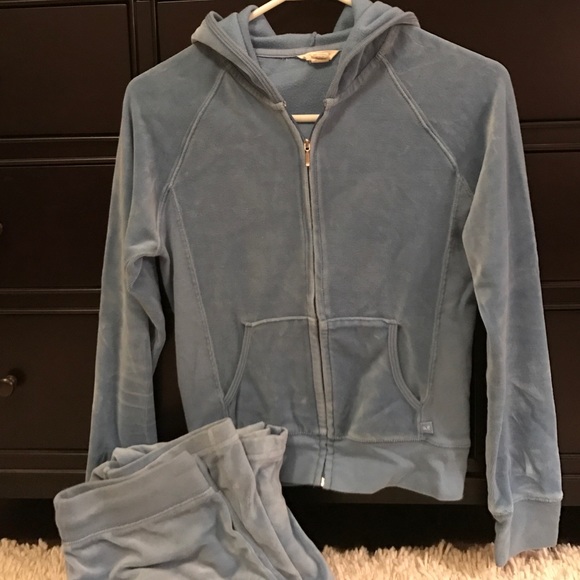 american eagle sweat suit