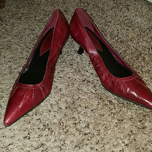 Vintage style kitten heels by MIA