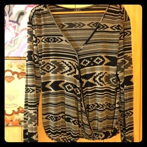 LAST CHANCE Deb Tribal Cross-Body Top