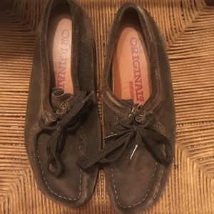 Original Clarks. Brown suede wallabees.