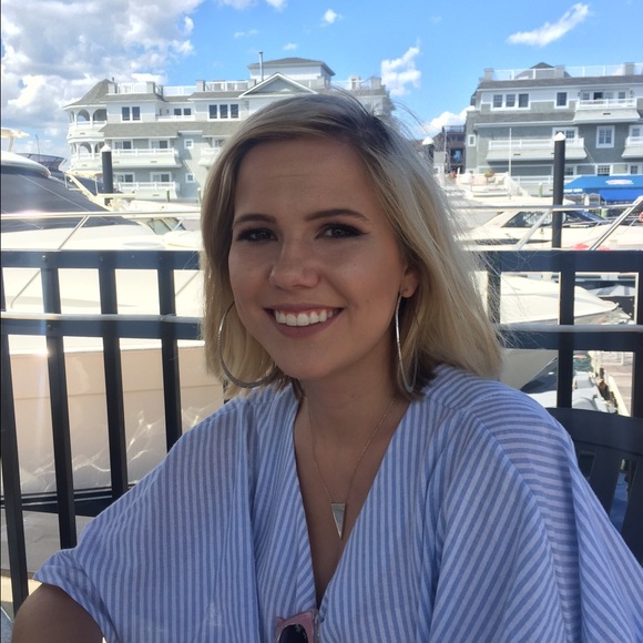 Meet your Posher, Haille