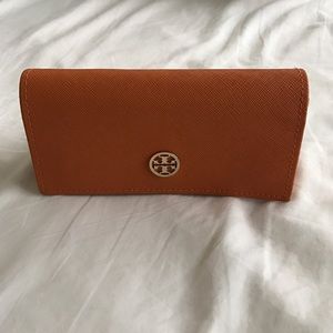 Tori Burch eyeglasses case