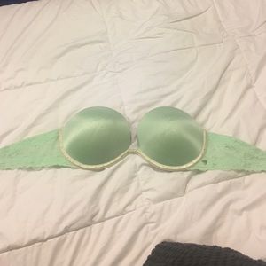 PINK heartbreaker plunge strapless bra