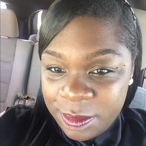 Meet your Posher, Maureen