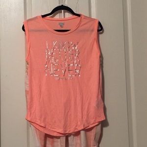 NWT GUESS t-shirt